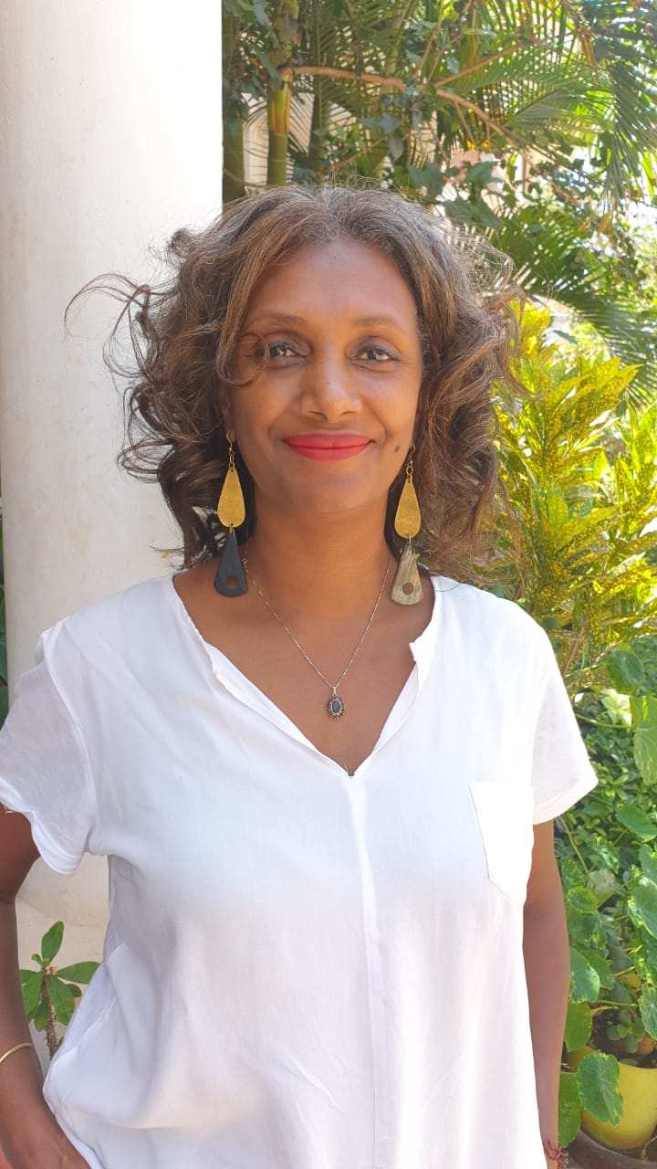 Foto von Länderkoordinatorin (Somaliland), Asia Abdulkadir
Company, Asia, Asia Abdulkadir, Foto Asia, Länderkoordinatorin, Somaliland, Accessories, Blouse, Face, Head, Jewelry, Necklace, Person, Photography, Portrait, Sleeve
Porträtfoto von Asia Abdulkadir (Quelle: Privat) Foto von Länderkoordinatorin (Somaliland), Asia Abdulkadir
Company, Asia, Asia Abdulkadir, Foto Asia, Länderkoordinatorin, Somaliland, Accessories, Blouse, Face, Head, Jewelry, Necklace, Person, Photography, Portrait, Sleeve
Porträtfoto von Asia Abdulkadir (Quelle: Privat)